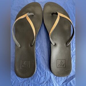 REEF | Women's Stargazer flip flop black/gold size 8